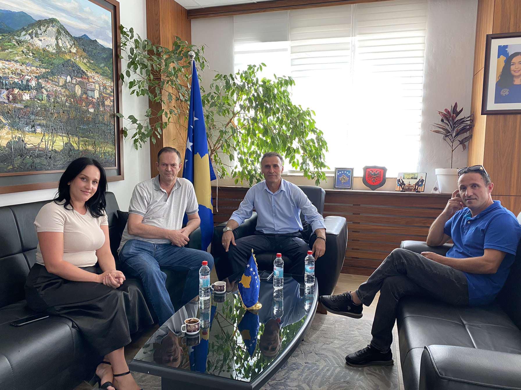 Kryetari Hetemi priti në takim shefin e Sektorit për Regjistrimin e të Drejtave të Pronës së Paluajtshme
